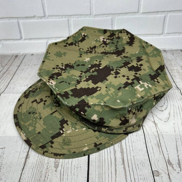 US Navy NWU Type III AOR2 Digital Woodland Utility Cap - 7 3/8 - Foto 2